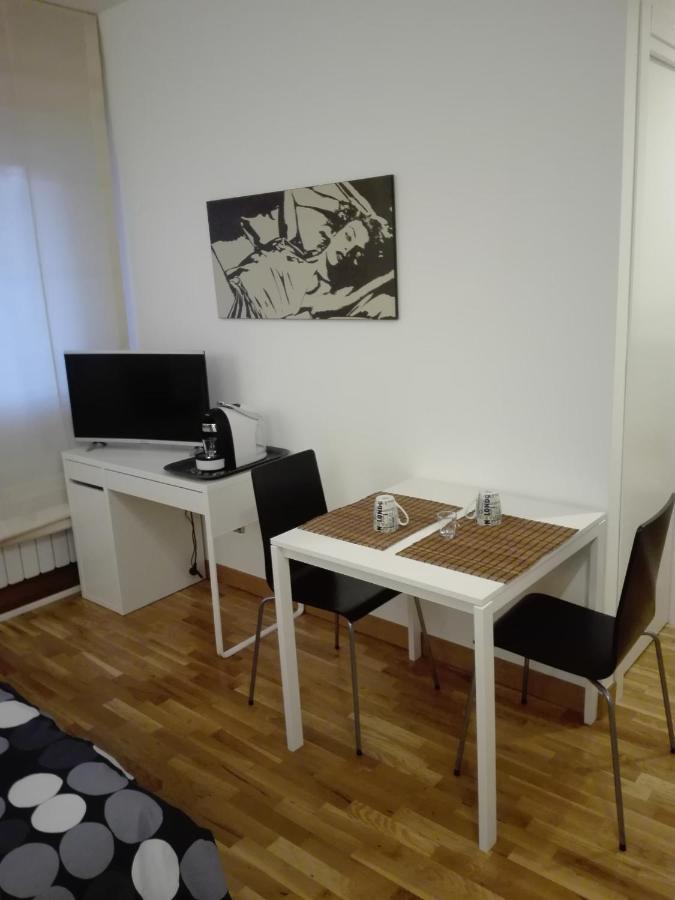 B&B Stazione Latina Sermoneta Kültér fotó